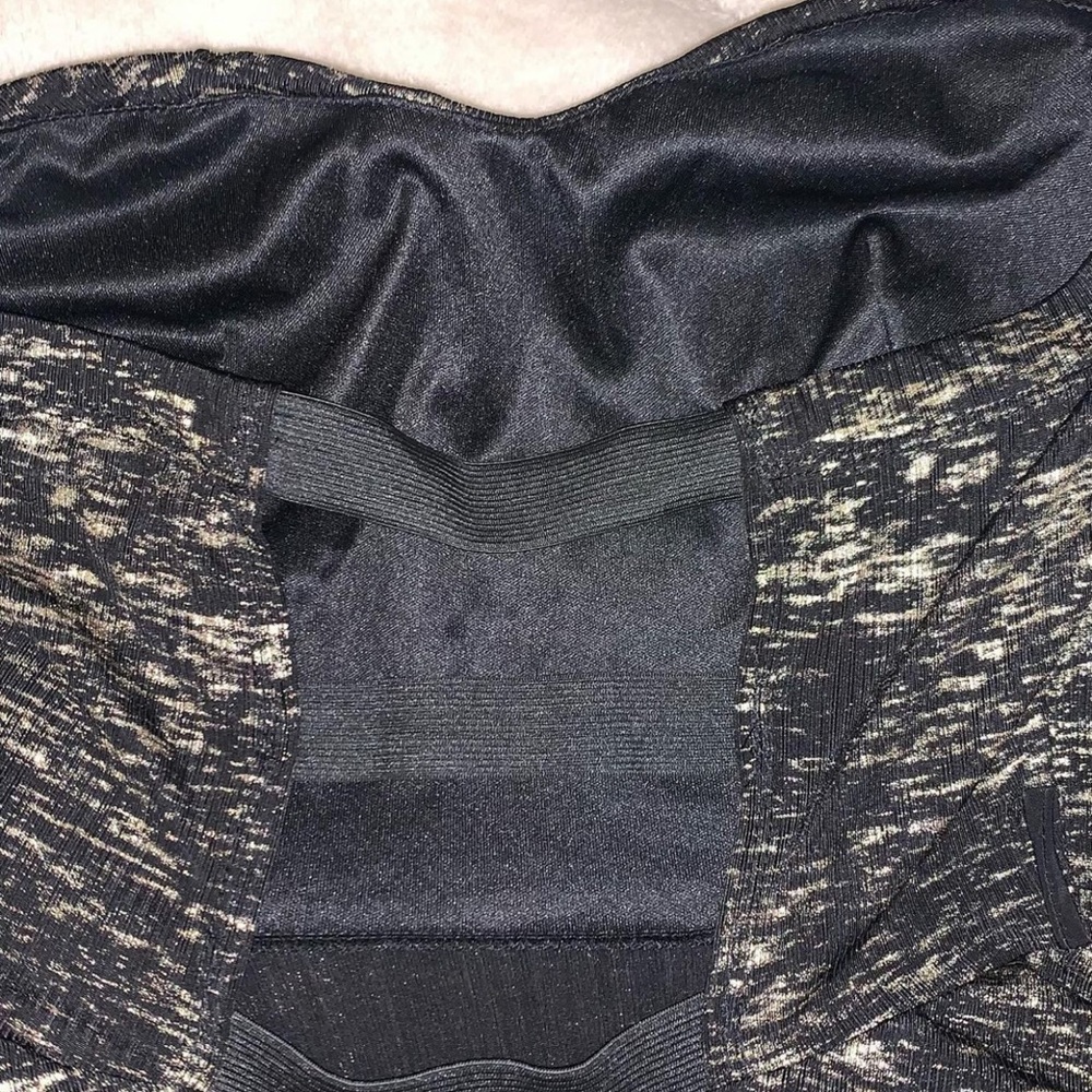 BLACK AND GOLD DRESS - Picture 3 of 3